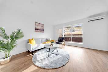 3B Kelvyn Grove, Hillpark
