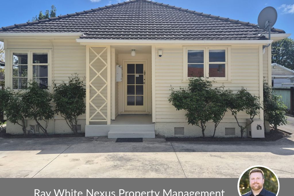 Classic Kiwi Home with Space Inside and Out 1