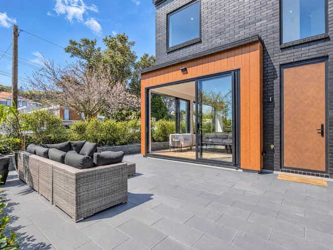 1/31A Esplanade Road, Mount Eden