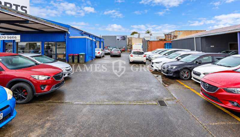 76 Great South Road, Otahuhu