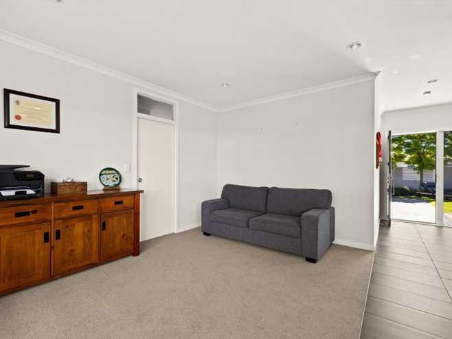 4 Waitaki Way, Poraiti