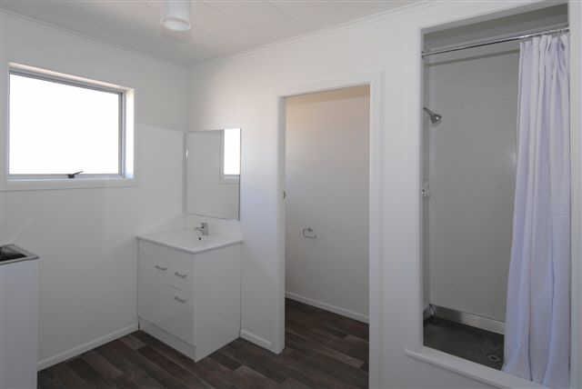 Tidy One Bedroom Unit in Hamilton City Centre 5