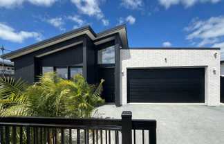 8 Rillside Crescent, Milldale