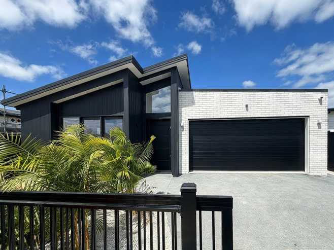 8 Rillside Crescent, Milldale