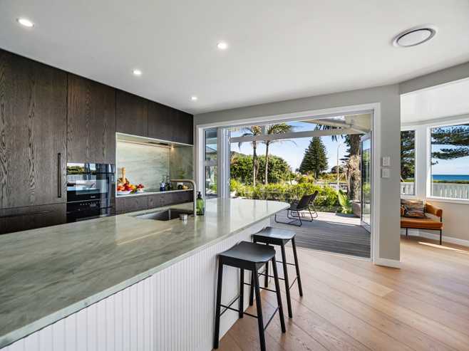 96 Marine Parade, Mount Maunganui