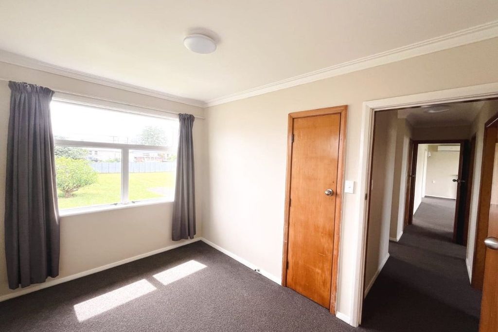 5 Ferguson Street, Levin 4