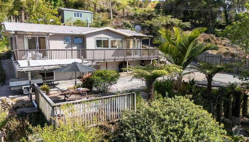 57 School Road, Paihia