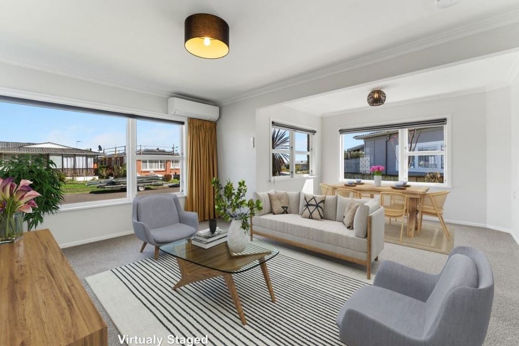 55 Karaka Crescent, Levin 2