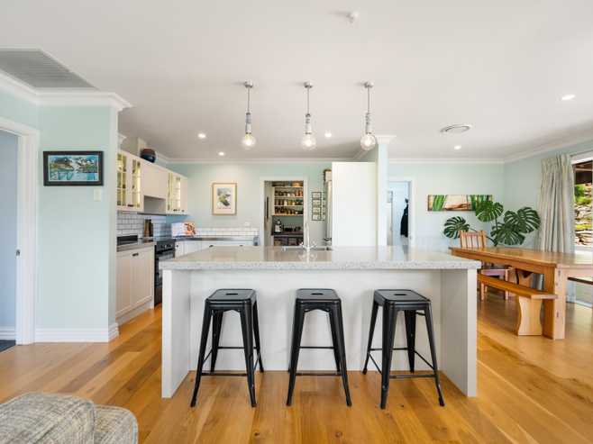 2821 Luggate Cromwell Road, Queensberry