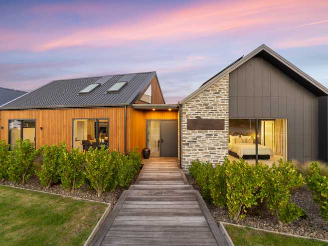 8 Lammermoor Street, Wanaka