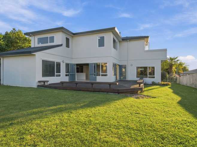 32 Stanley Drive, Lynmore