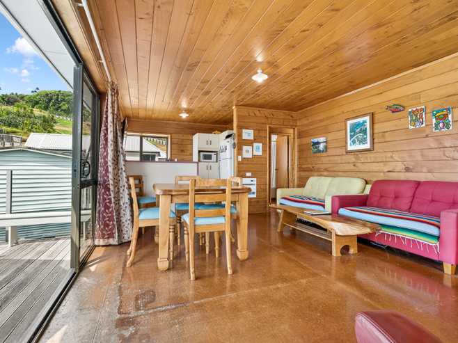 1305A Matapouri Road, Matapouri