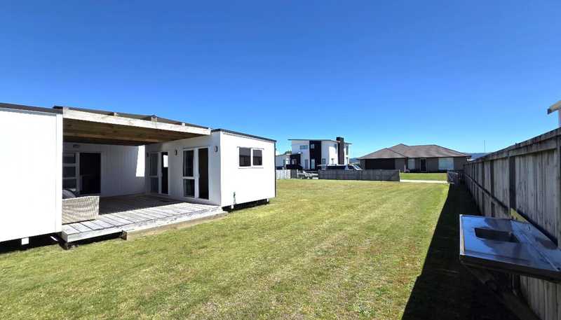 105 Taupata Way, Matarangi