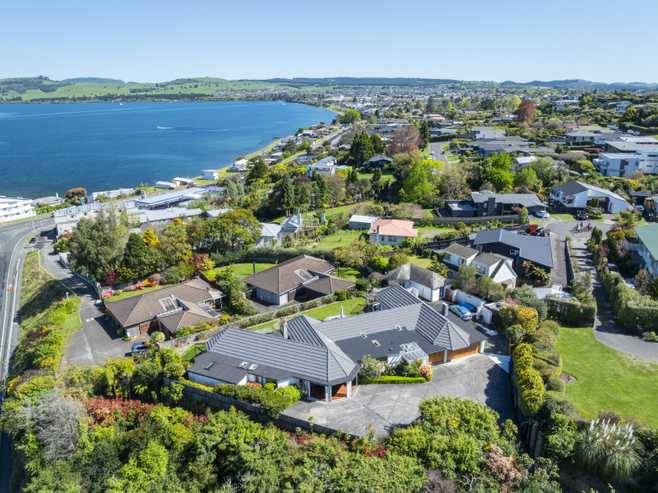 26 and 28 Napier Road, Hilltop