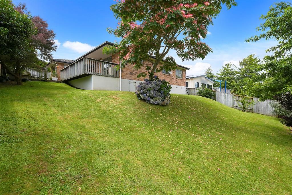 Overlooking Reserve in Ohauiti 3