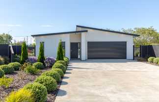 37 Marine Corps Drive, Masterton
