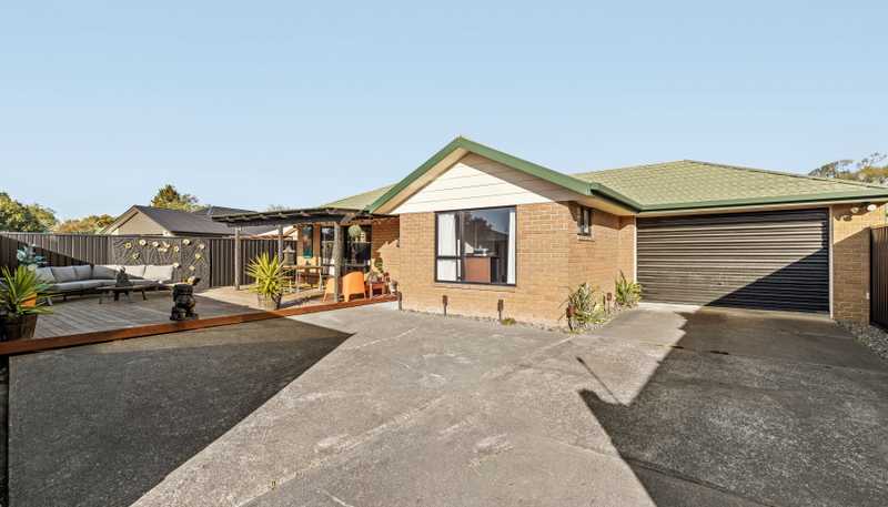 2/19 Thistledown Place, Woolston