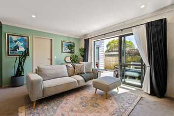 22 Brindle Way, Newlands