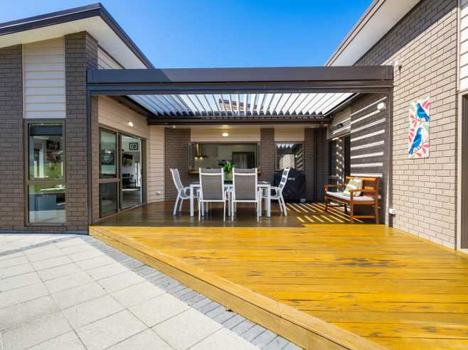 66 Stace Hopper Drive, One Tree Point