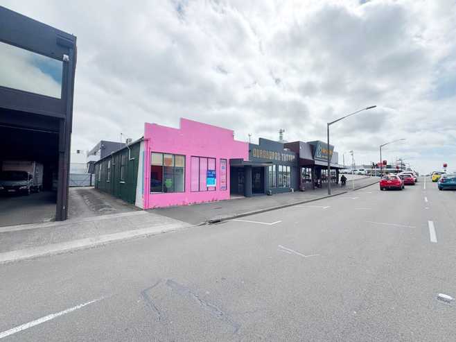 High Profile City Fringe Retail