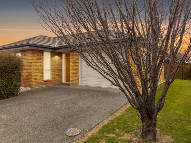 6 Olwyn Place, Blenheim Central