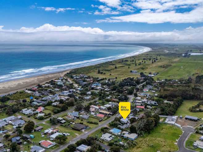 122 Takahe Road, Ahipara