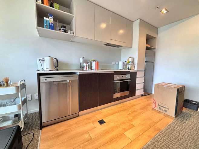 203/80 Riddiford Street, Newtown