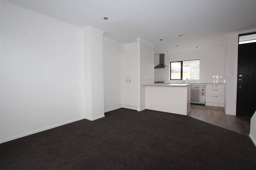 Modern Two- Bedroom Townhouse 4