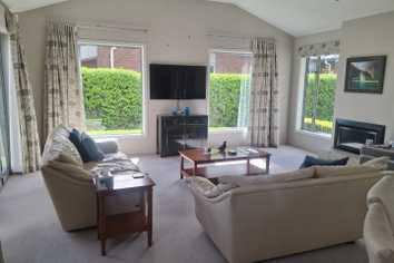 7 Le Quesnoy Place, Cambridge