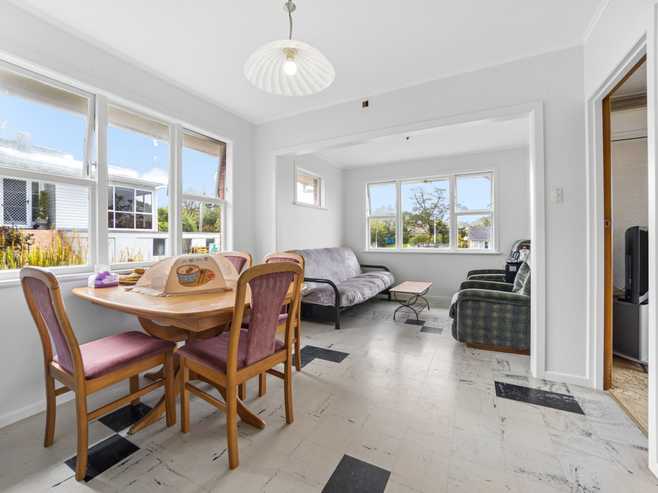 71 Penney Avenue, Mount Roskill