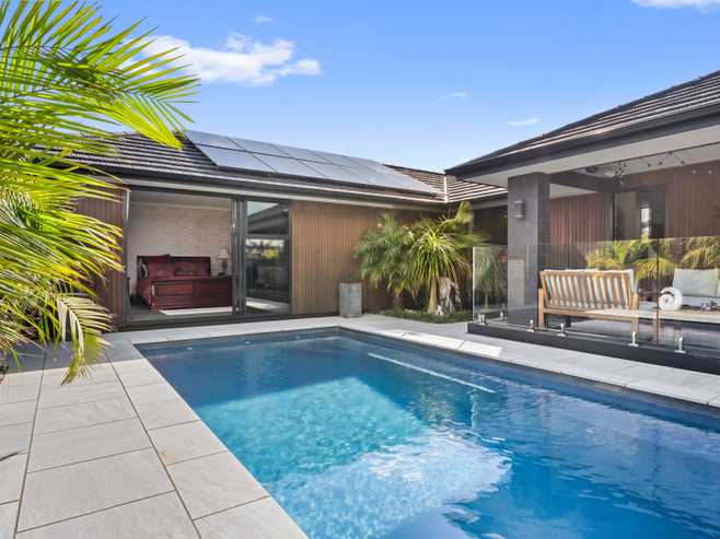 71 Stace Hopper Drive, One Tree Point