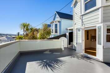 27 Princess Terrace, Newtown