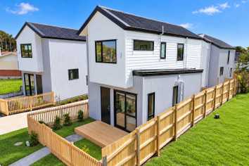 89A Wordsworth Road, Manurewa