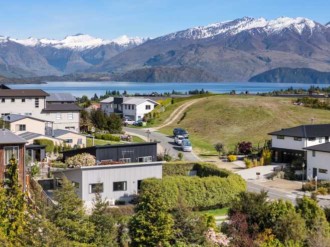 124 Anderson Road, Wanaka