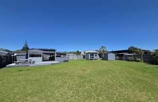 104 Kauri Crescent, Matarangi