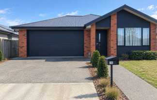 18 Quinn Crescent, Ravenswood