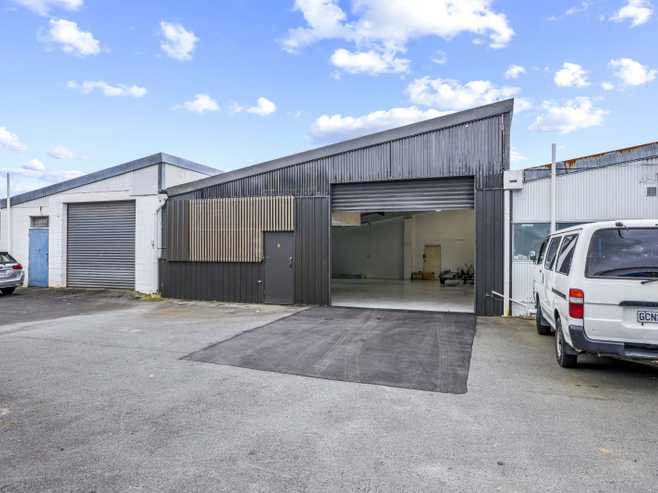 Small warehouse, big opportunity