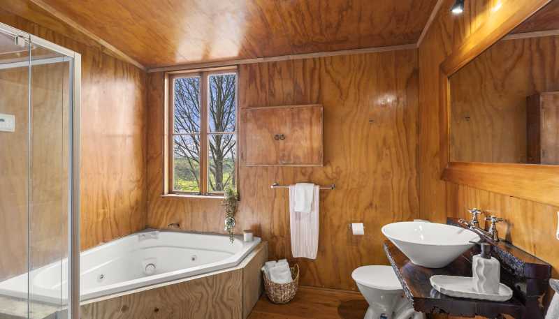 246 Allen and Eyre Road, Onewhero