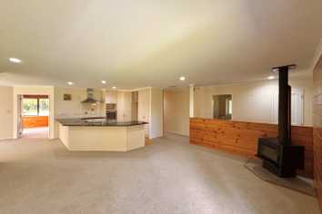 1156 Braemar Road, Manawahe