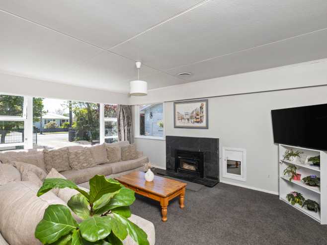 5 Harley Street, Masterton