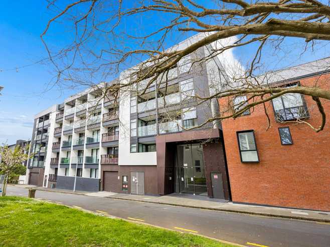 208/9 Madeira Lane, Grafton