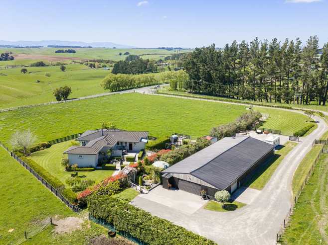831 Halcombe Road, Feilding