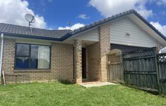 2  Burtons Drive, Swanson