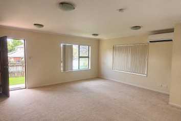 2  Burtons Drive, Swanson