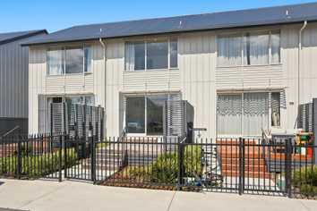 138 Seaview Road, New Brighton