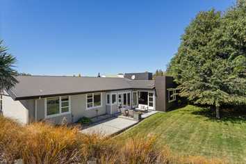 214 High Street, Blenheim Central