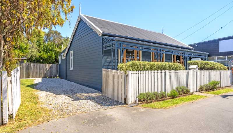 123 Waltham Road, Sydenham