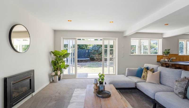 4a Montgomery Ave, Belmont