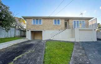 129 Methuen Road, New Windsor