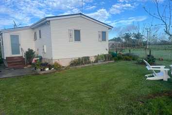 37 Te Pua School Road, Helensville